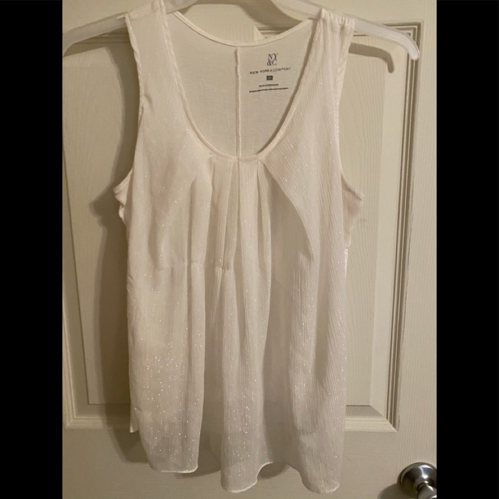 Sleeveless top